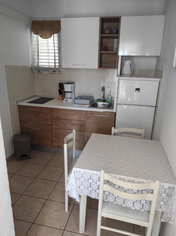Apartments Juric Mimice Esterno foto